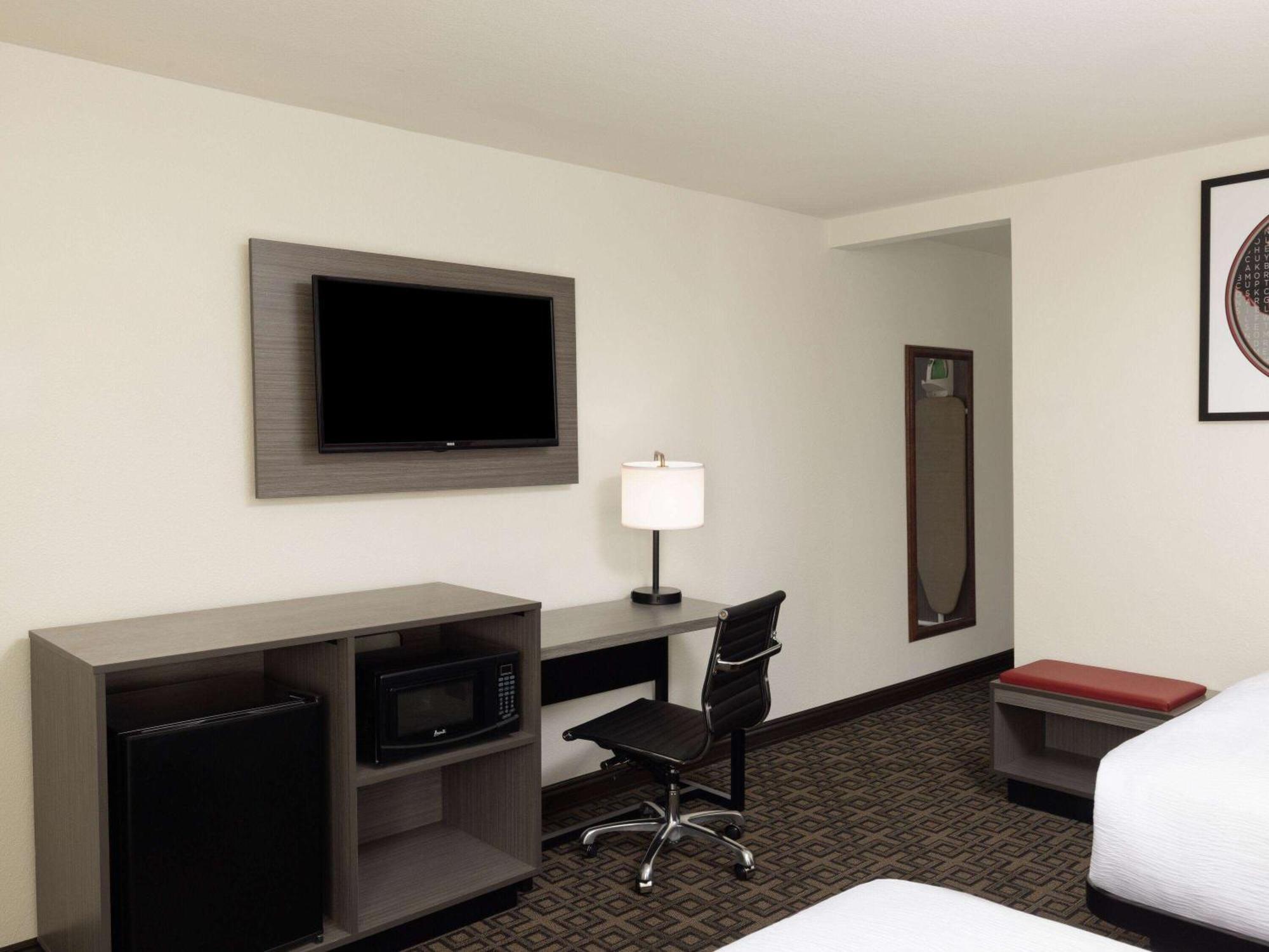 Ramada By Wyndham Elko Hotel At Stockmen'S Casino Eksteriør bilde